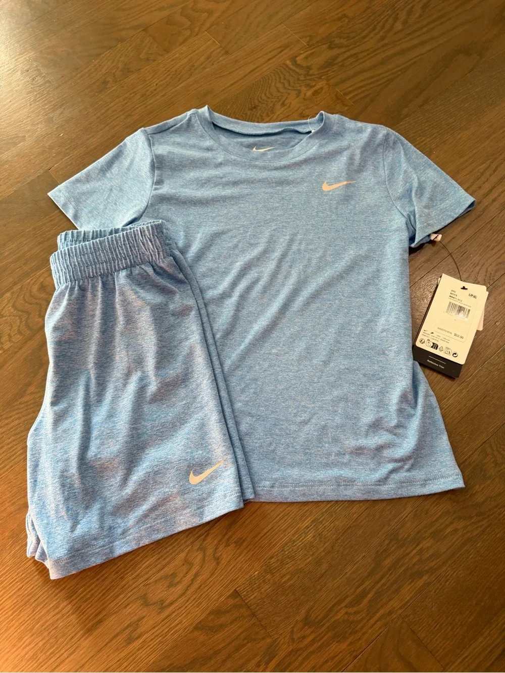 NWT Nike Light Blue Kids Short Sleeve Tee & Shorts Set size 6
